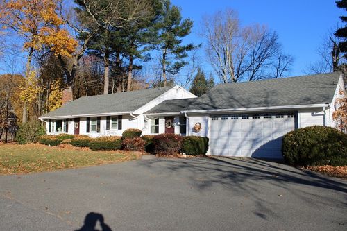 351 Randolph St, Abington, MA, 02351-1168 | Card Image