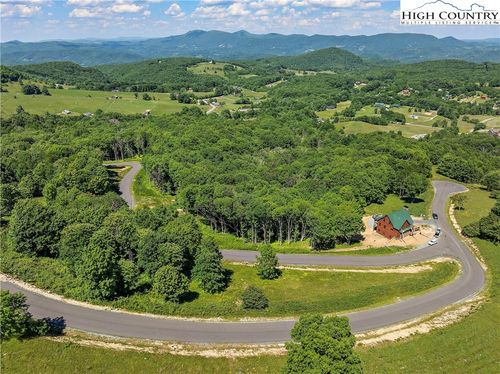 Lot 94 Eagle Park Cir, Banner Elk, NC, 28604-6185 | Card Image