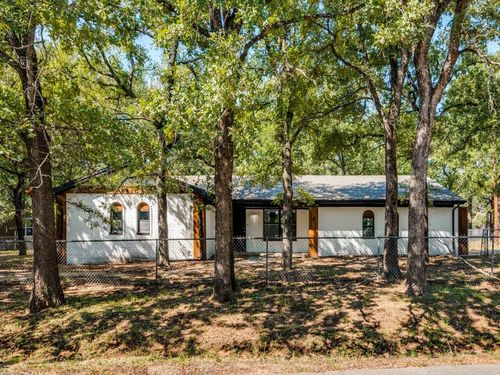 1301 Fox Hollow Ct, Azle, TX, 76020-4515 | Card Image