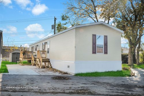 64-14001 S Western Avenue, Blue Island, IL, 60406 | Card Image