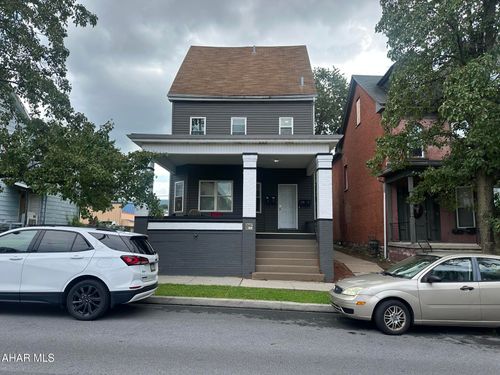 2119 8th Ave, Altoona, PA, 16602-2274 | Card Image