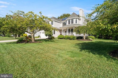 100 Marlin Rd, Manahawkin, NJ, 08050-1738 | Card Image