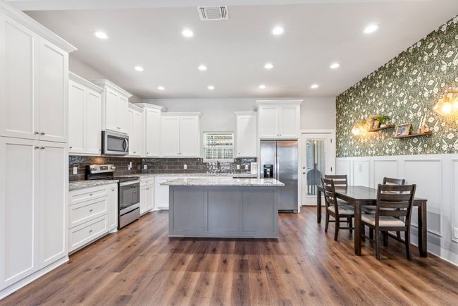 109 Byrom Ct, House other with 3 bedrooms, 2 bathrooms and null parking in Whitesboro TX | Image 5