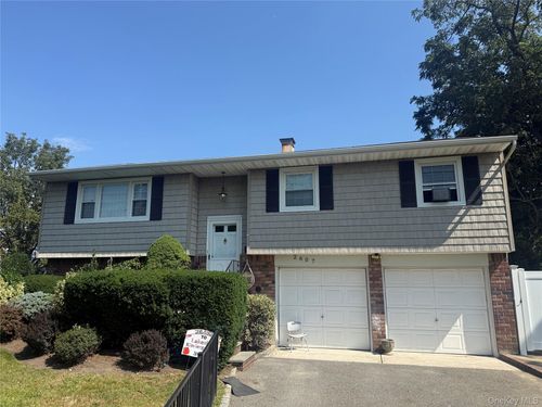 2607 Lindenmere Dr, Merrick, NY, 11566-4641 | Card Image