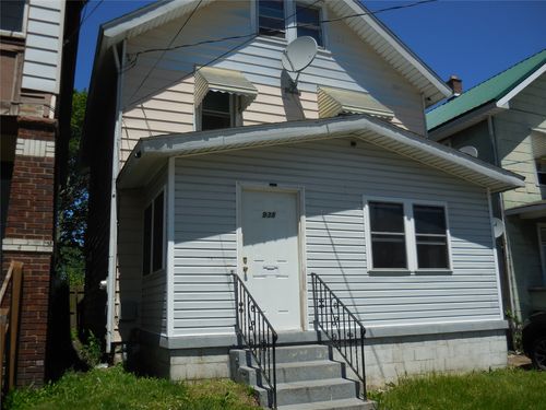 938 E 8th St, Erie, PA, 16503-1506 | Card Image