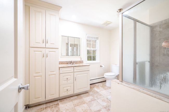 14 Chapman Pl, House other with 5 bedrooms, 4 bathrooms and null parking in Redding CT | Image 13