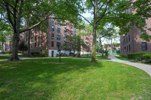 apt-3m-83 Woodhaven Blvd, Woodhaven, NY, 11421-1553 | Card Image