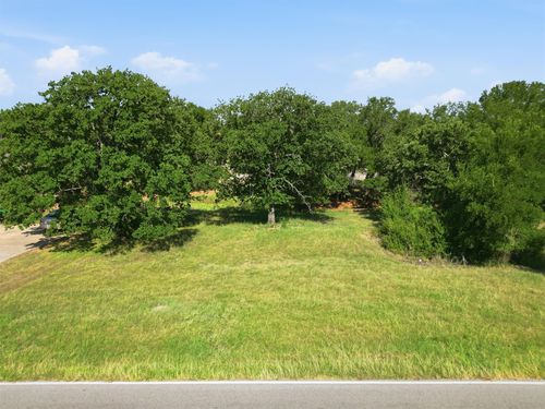 7012 Westover Dr, Granbury, TX, 76049-4759 | Card Image