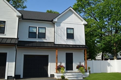 2-361 Salem St, Wakefield, MA, 01880-4923 | Card Image