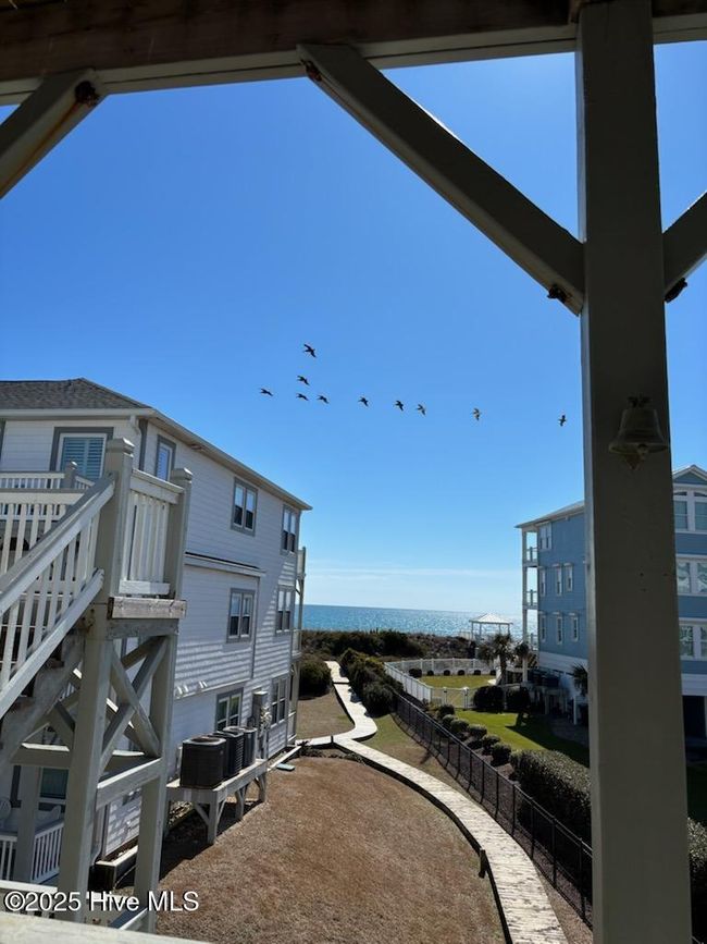 B2 - 2903 Pointe West Dr, Condo with 2 bedrooms, 2 bathrooms and null parking in Emerald Isle NC | Image 36