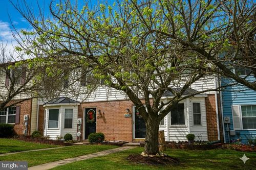 6852 Carnation Cir, FREDERICK, MD, 21703-7266 | Card Image