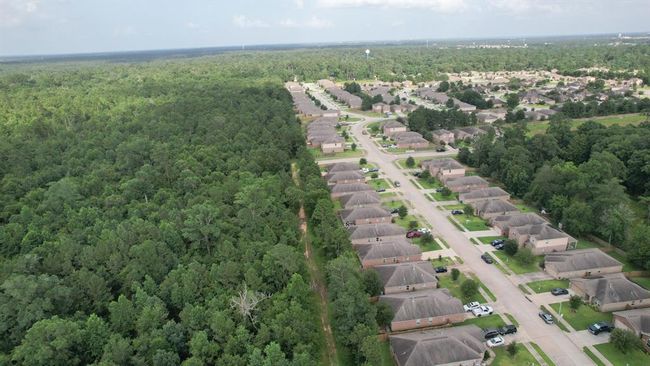 7551 Fettle Ln, House other with 3 bedrooms, 2 bathrooms and 2 parking in Conroe TX | Image 49