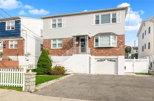 884 Saw Mill River Rd, Yonkers, NY, 10710-4002 | Card Image