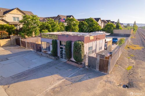 187 N L St, Livermore, CA, 94550-2017 | Card Image