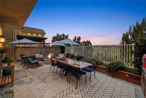 24572 Sunshine Dr, Laguna Niguel, CA, 92677-7832 | Card Image