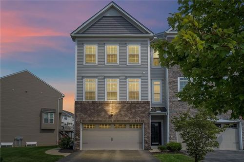 228 Eagle Dr, Cranberry Twp, PA, 16066-1807 | Card Image