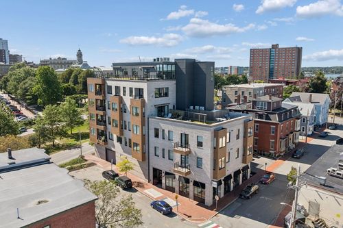 301-99 Federal St, Portland, ME, 04101-4204 | Card Image