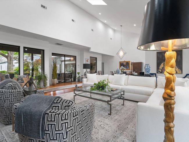 5512 Bent Tree Dr, House other with 4 bedrooms, 5 bathrooms and null parking in Dallas TX | Image 26