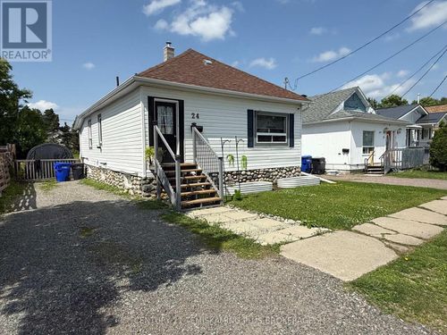 24 Premier Ave W, Kirkland Lake, ON, P2N2S6 | Card Image