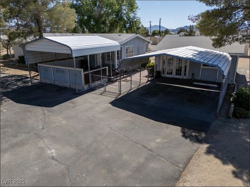 3200 N Florenza St, Pahrump, NV, 89060-2502 | Card Image