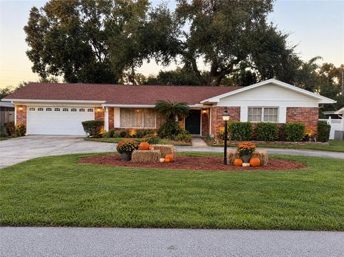 925 W Cimmeron Drive, Tampa, FL, 33603 | Card Image