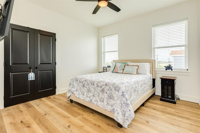 2176 Highway 87, House other with 3 bedrooms, 2 bathrooms and 4 parking in Gilchrist TX | Image 29