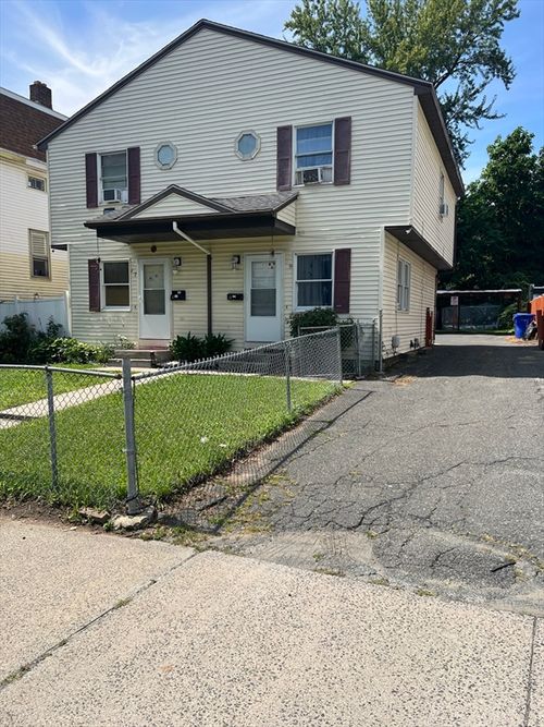 19-17-19 Webster St, Springfield, MA, 01104-3712 | Card Image