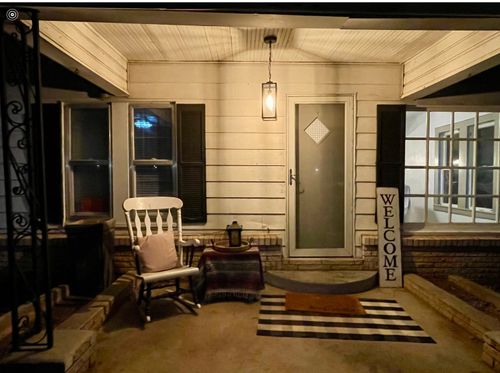 301 S Avenue H, Olney, TX, 76374-2062 | Card Image