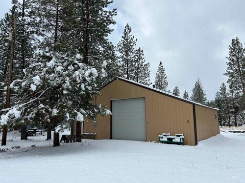 9 Park Way, Lowman, ID, 83637 | Card Image