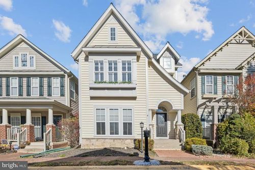 7744 Grandwind Dr, LORTON, VA, 22079-4730 | Card Image