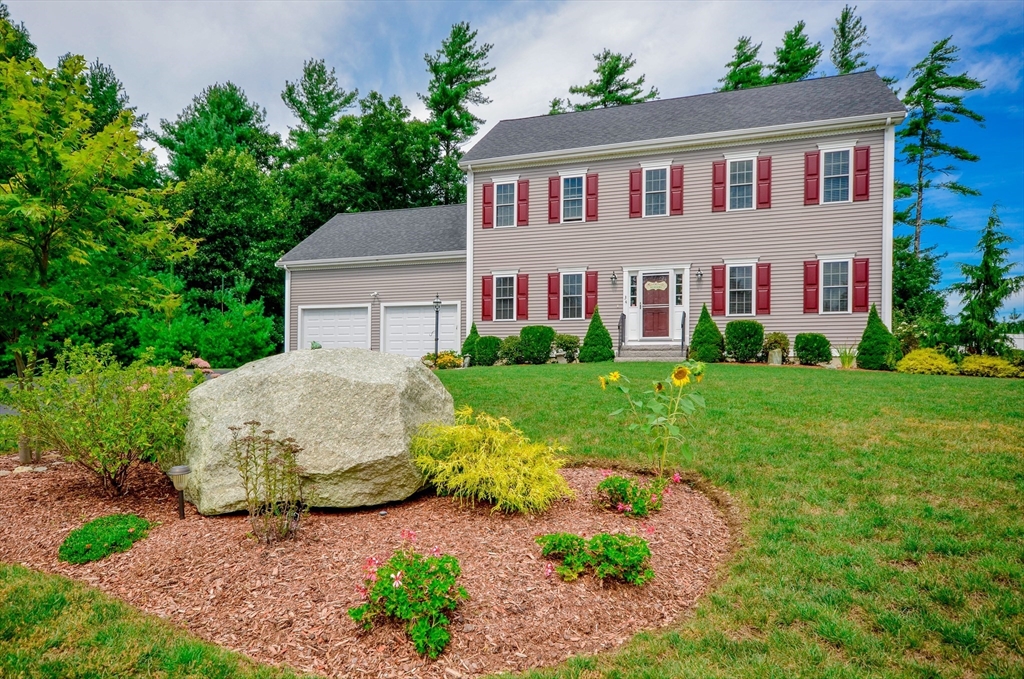 Box Turtle Dr, Rochester, MA 02770