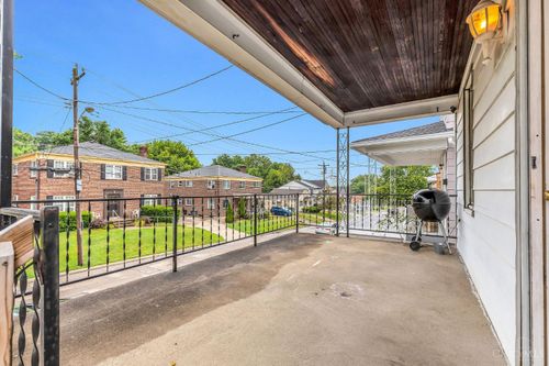 224 Bank Ave, Cincinnati, OH, 45217 | Card Image