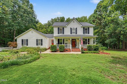 153 Smiths Creek Dr, Clayton, NC, 27520-5861 | Card Image
