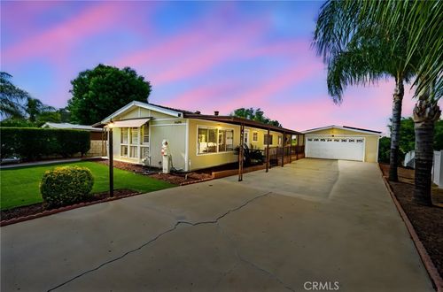 24472 Cornstalk Rd, Wildomar, CA, 92595 | Card Image
