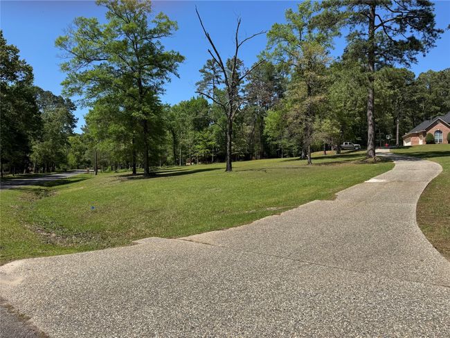 18050 Deer Trl, House other with 4 bedrooms, 3 bathrooms and null parking in Flint TX | Image 4