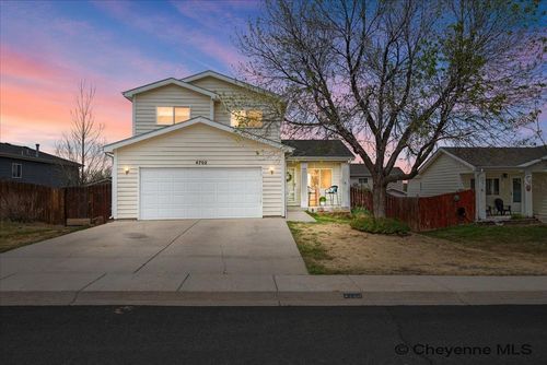 4702 Long Branch Loop, Cheyenne, WY, 82001-6483 | Card Image