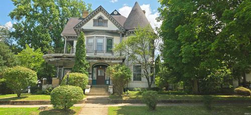 77 E 3rd St, Peru, IN, 46970-2212 | Card Image
