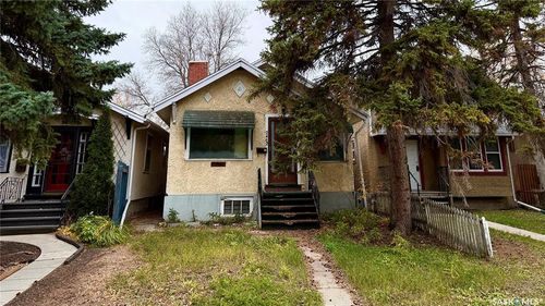 2462 Wallace St, Regina, SK, S4N4B3 | Card Image