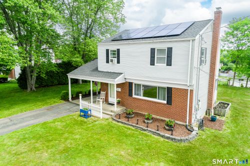 50 Putnam Ln, Enfield, CT, 06082-4121 | Card Image