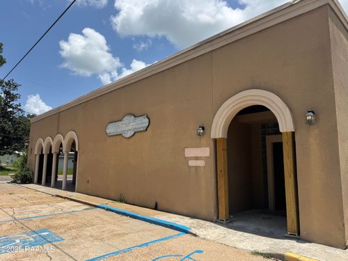 1-200 S 7th St, Eunice, LA, 70535-4522 | Card Image