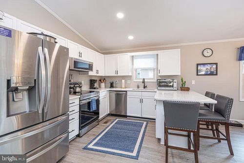 70 High Sheriff Trl, BERLIN, MD, 21811-2045 | Card Image