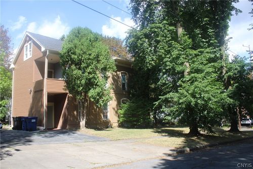 1326 Madison St, Syracuse, NY, 13210-2128 | Card Image
