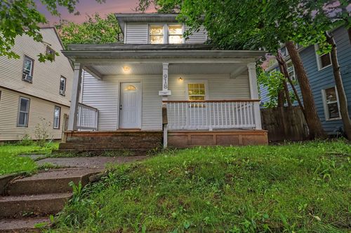 918 Dorchester Ave Sw, Grand Rapids, MI, 49503-4806 | Card Image