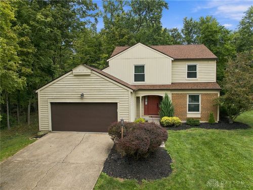 1402 Whitaker Ln, Amelia, OH, 45102-1036 | Card Image