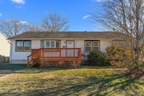 110 Crescent Dr, Brick, NJ, 08724-3812 | Card Image