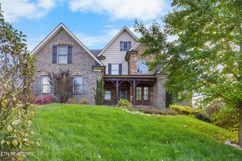 2504 Bridge Valley Ln, Knoxville, TN, 37932-1599 | Card Image