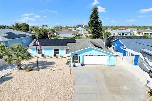 1015 Spindle Palm Way, APOLLO BEACH, FL, 33572-2011 | Card Image