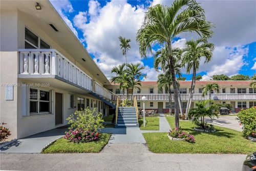 1a-1550 N 12th Ct, Hollywood, FL, 33019-3247 | Card Image