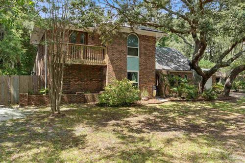 1555 Oak Shore Dr, Gulf Breeze, FL, 32563-3803 | Card Image