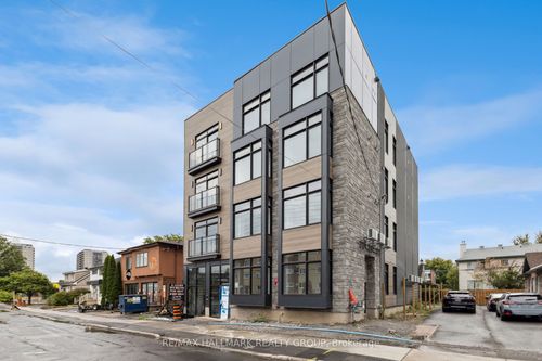 26 Mcarthur Ave, Vanier, ON, K1L6R2 | Card Image